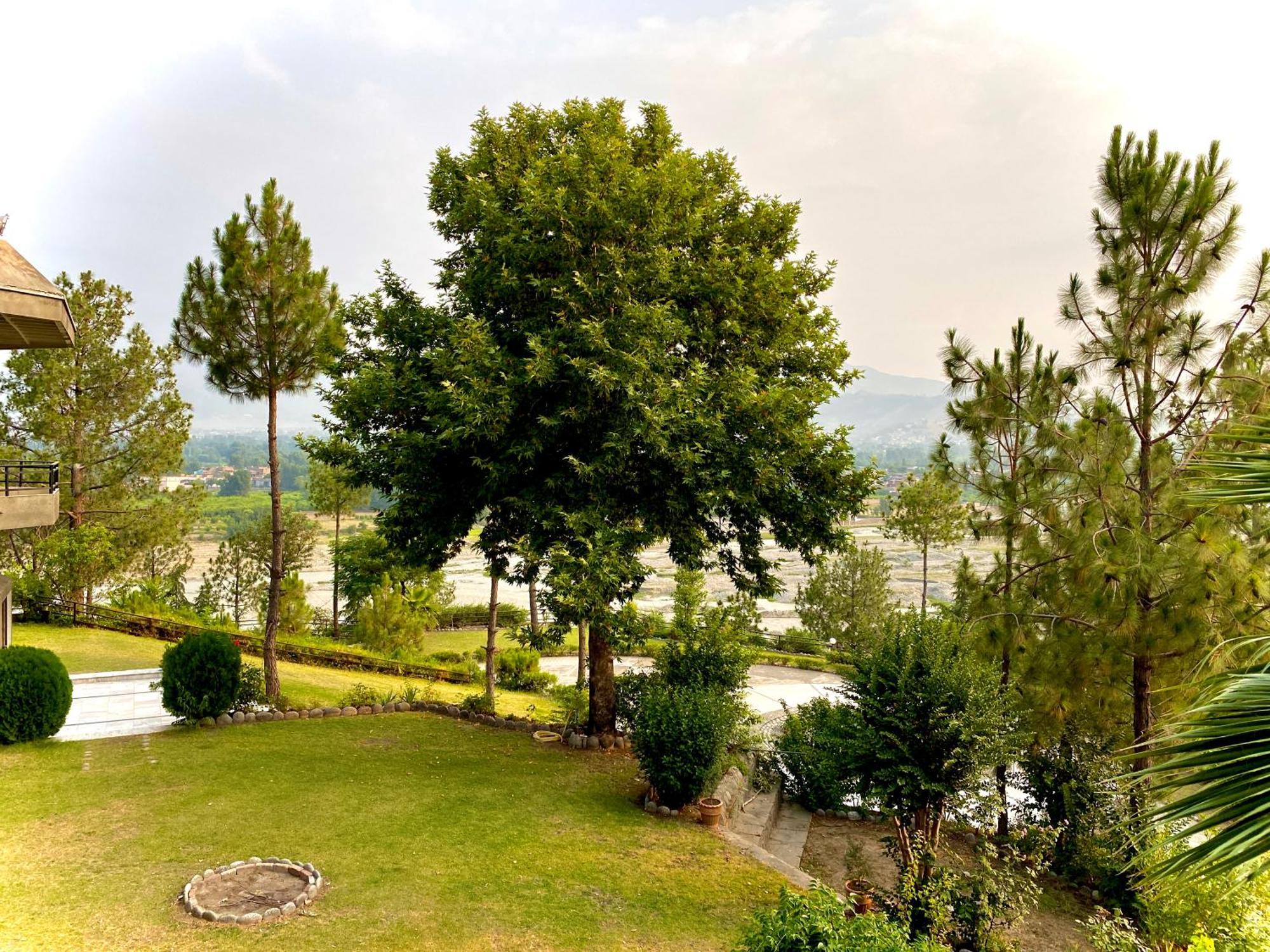 Rock City Resort Mingora Eksteriør bilde